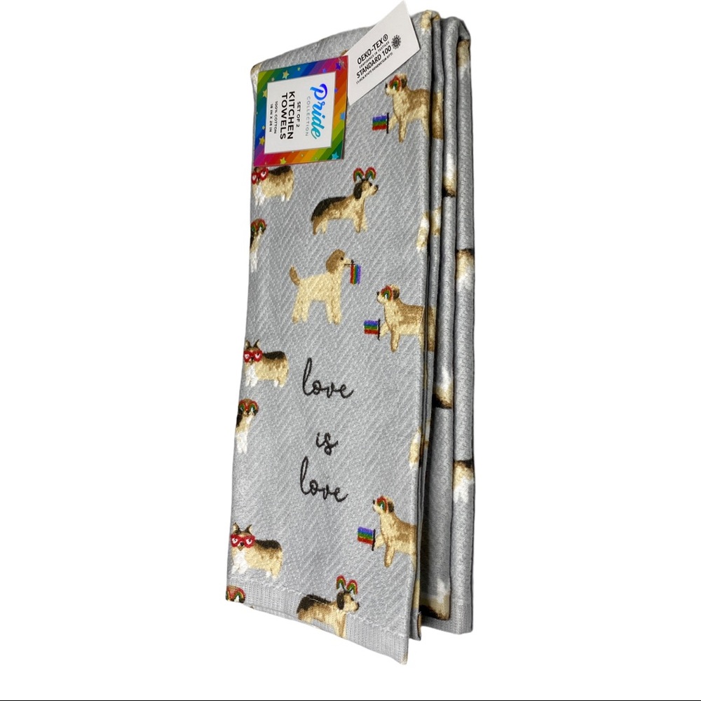 Pride Love is Love Dogs & Flags LGBTQ Towel Set - Picture 3 of 4